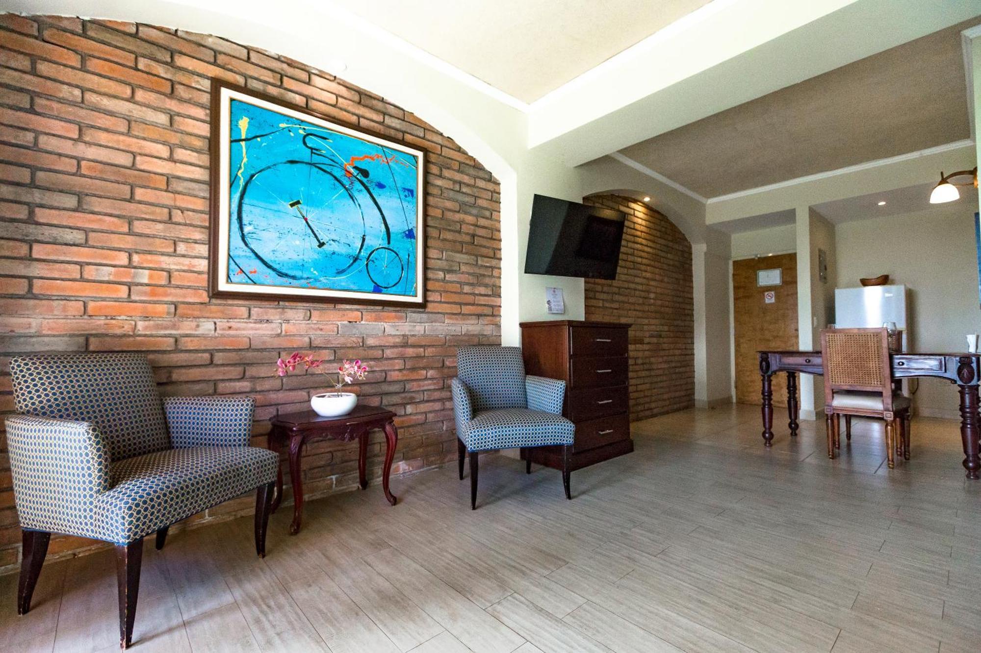 Los Altos Apartments & Studios Managua Exteriör bild